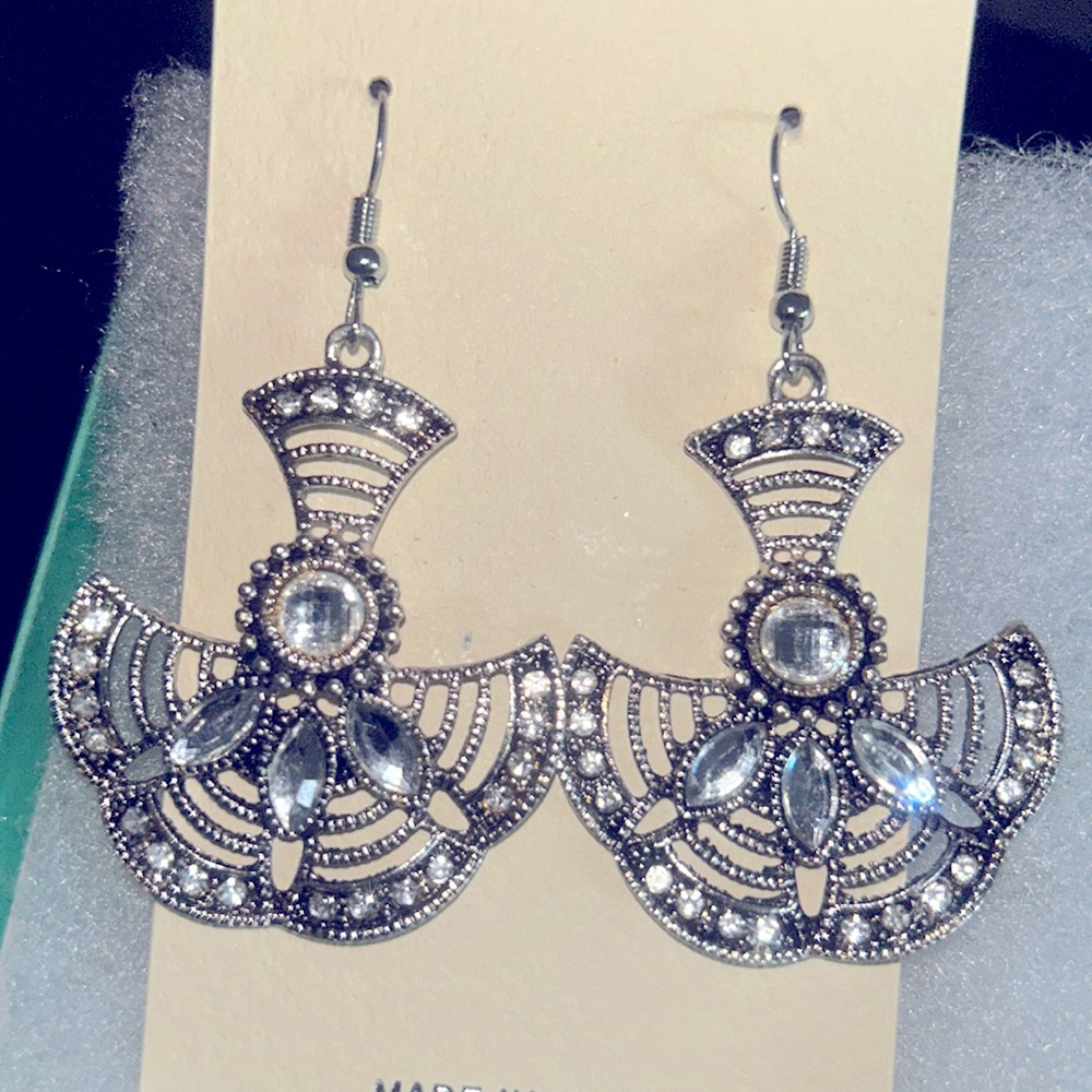 Silver and Clear Flapper 20’s Style Art Deco Drop statement earrings